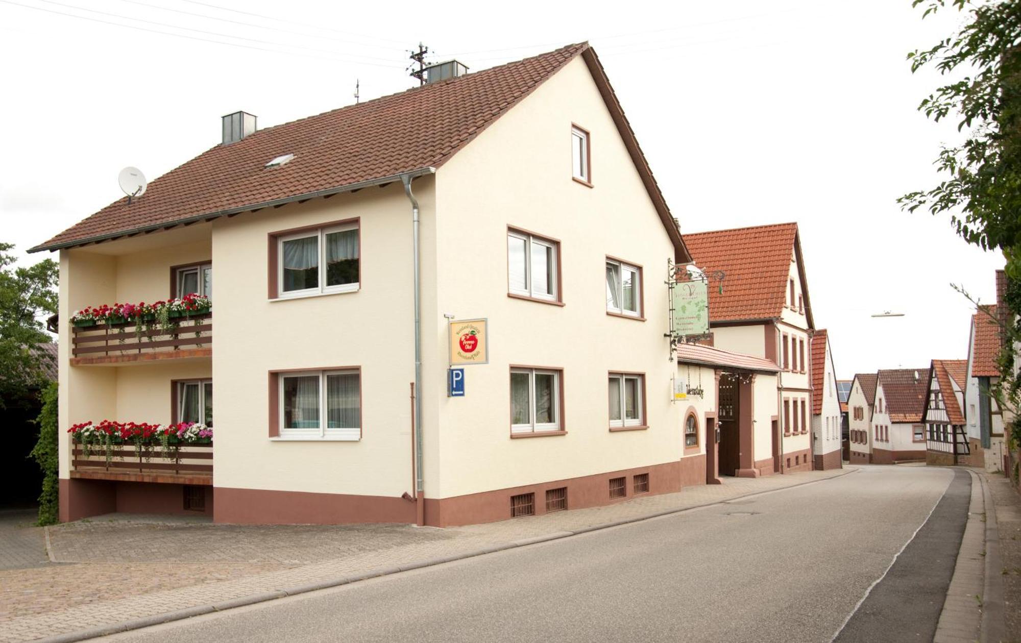 Weingut Und Gaestehaus Vongerichten Oberhausen  Kültér fotó